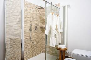 High-End Apartment in Bari Center