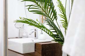 High-End Apartment in Bari Center