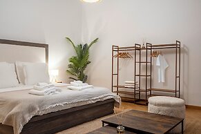 High-End Apartment in Bari Center