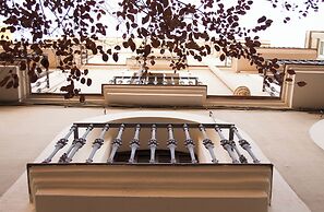 Classic Gracia Apartments