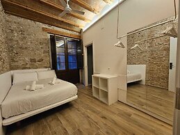 Classic Palau Apartments