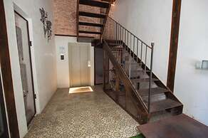 Classic Catedral Apartments