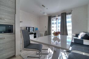 Sea View Apartments MonteBook