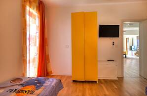 Sea View Apartments MonteBook