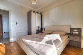 Sea View Apartments MonteBook