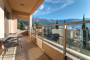 Sea View Apartments MonteBook