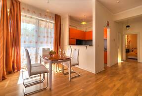 Sea View Apartments MonteBook