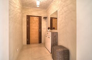 Sea View Apartments MonteBook