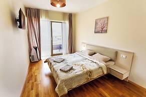 Sea View Apartments MonteBook