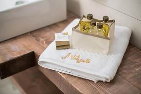 Il Palazzotto Luxury Suites