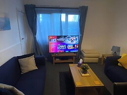 3br-sleeps6-parking-patio-nearcoast