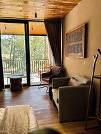 Serenzzo Hotel & Cuisine