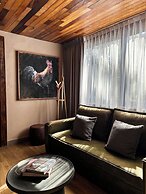 Serenzzo Hotel & Cuisine