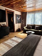 Serenzzo Hotel & Cuisine