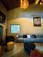 Serenzzo Hotel & Cuisine