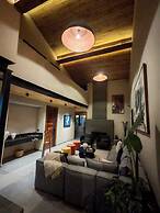 Serenzzo Hotel & Cuisine