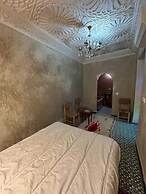 Riad amirwa