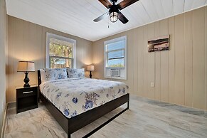 Stones Throw Beachfront Luxury Suites