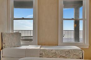 Stones Throw Beachfront Luxury Suites