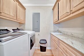 Stones Throw Beachfront Luxury Suites