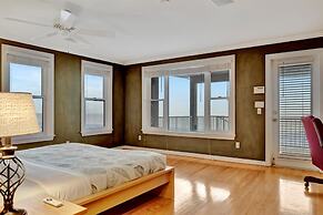 Stones Throw Beachfront Luxury Suites