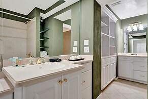 Stones Throw Beachfront Luxury Suites