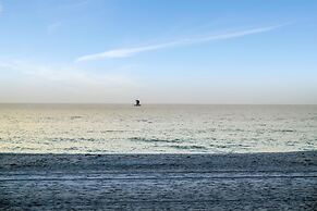 Stones Throw Beachfront Luxury Suites