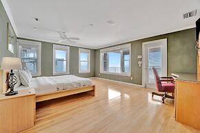 Stones Throw Beachfront Luxury Suites