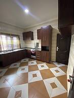 Amanda Apartment and Suites