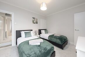 Rochester Retreat - Charming 3 Bedroom House