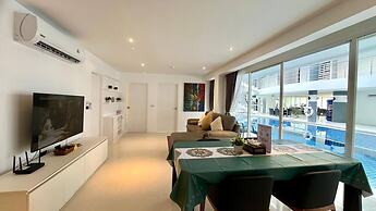B12-pool Access Partial Seaview 2 Bedrooms 1 Bathroom at Karon