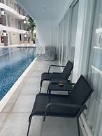 B12 - 2 Bedroom Condo With Pool Access, Karon Beach