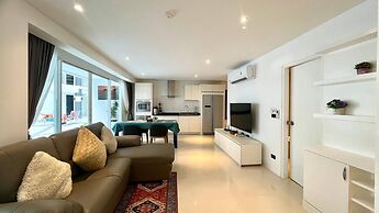B12-pool Access Partial Seaview 2 Bedrooms 1 Bathroom at Karon
