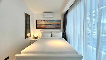 B12-pool Access Partial Seaview 2 Bedrooms 1 Bathroom at Karon