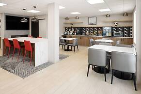 Hawthorn Extended Stay by Wyndham Jackson Alpine