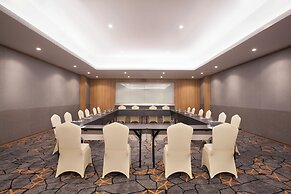 AIHO Hotel Medan (Formerly Radisson Hotel Medan)