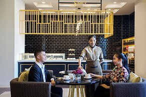 AIHO Hotel Medan (Formerly Radisson Hotel Medan)