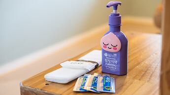 Gyeongju Jamjam Kids Pool Villa Pension