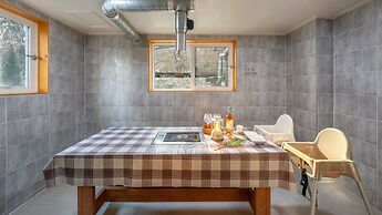 Gyeongju Jamjam Kids Pool Villa Pension