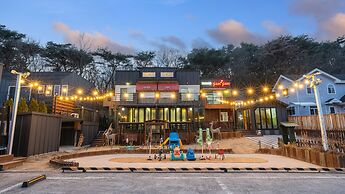 Gyeongju Jamjam Kids Pool Villa Pension