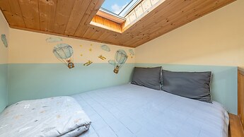 Gyeongju Jamjam Kids Pool Villa Pension