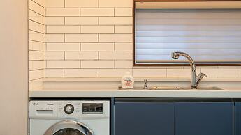 Gyeongju Jamjam Kids Pool Villa Pension