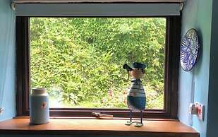 Sylvie's Country Cottage