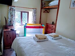 Sylvie's Country Cottage