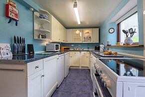 Sylvie's Country Cottage