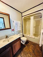 Silver Sands Hotel & Resort