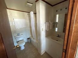 Silver Sands Hotel & Resort