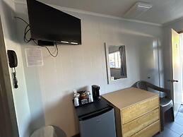 Silver Sands Hotel & Resort