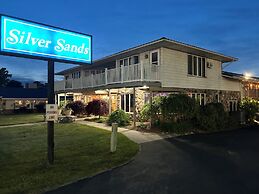 Silver Sands Hotel & Resort