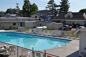 Silver Sands Hotel & Resort